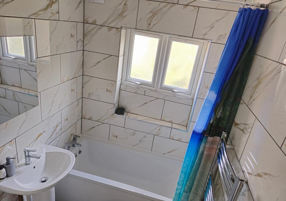Bathroom, Bathroom, Bath