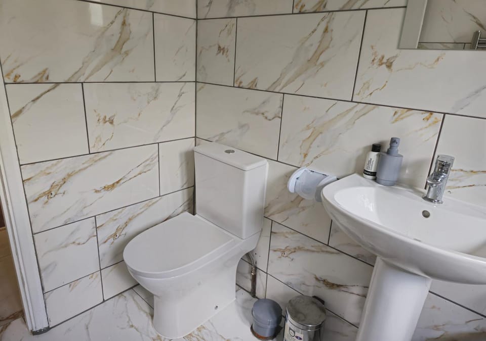Toilet, Bathroom, Bathroom