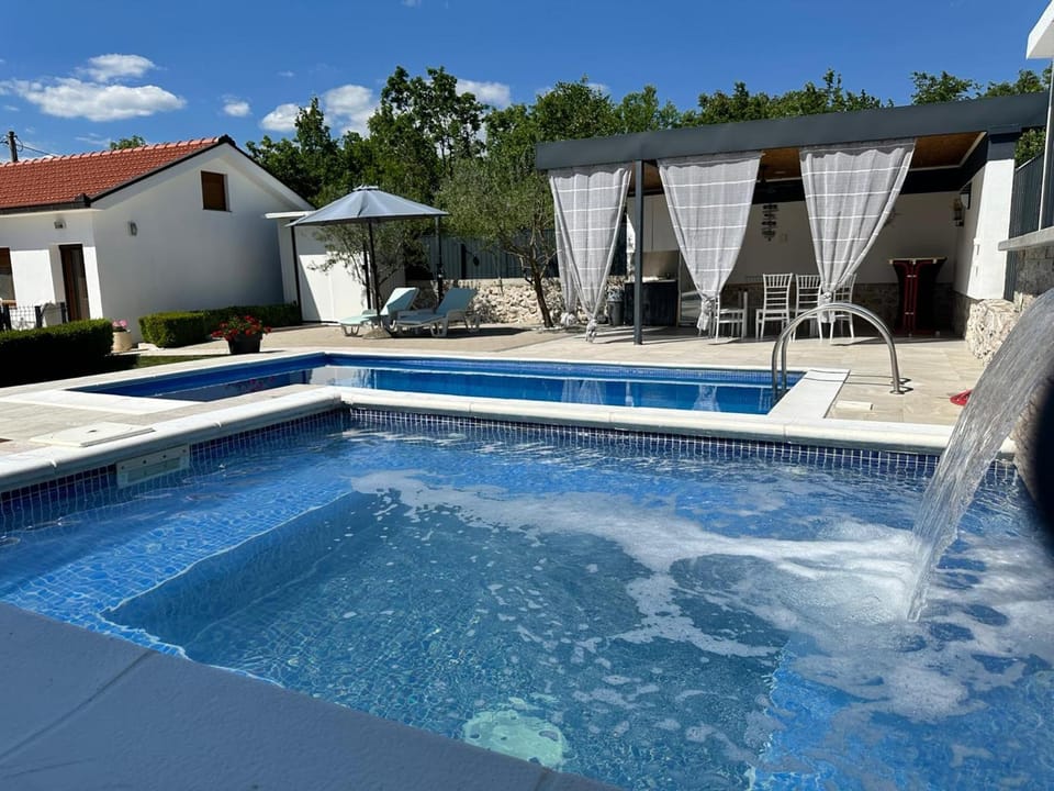 Day, Pool view, Swimming pool