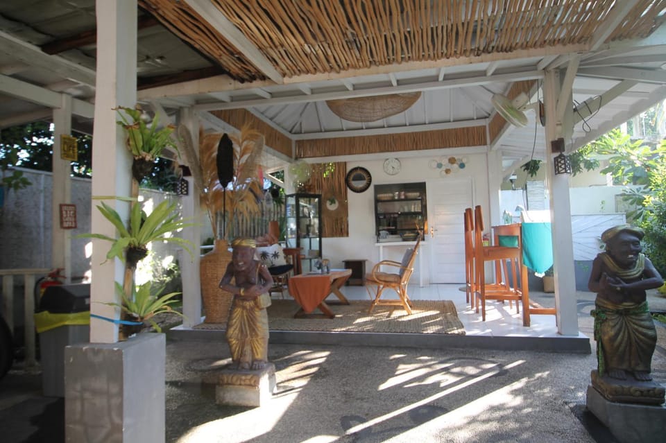 Seating area