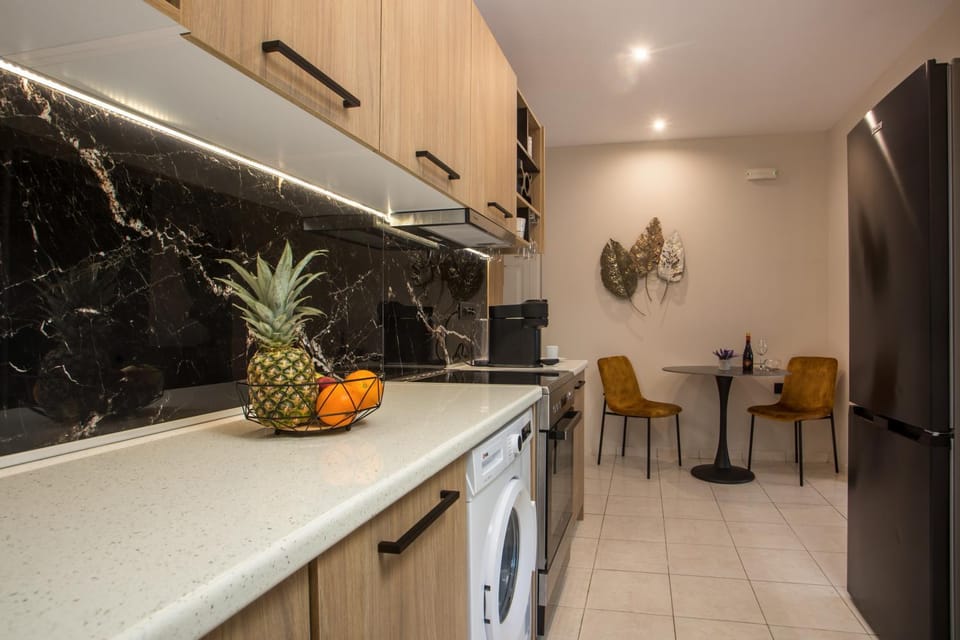 Kitchen or kitchenette, oven, stove