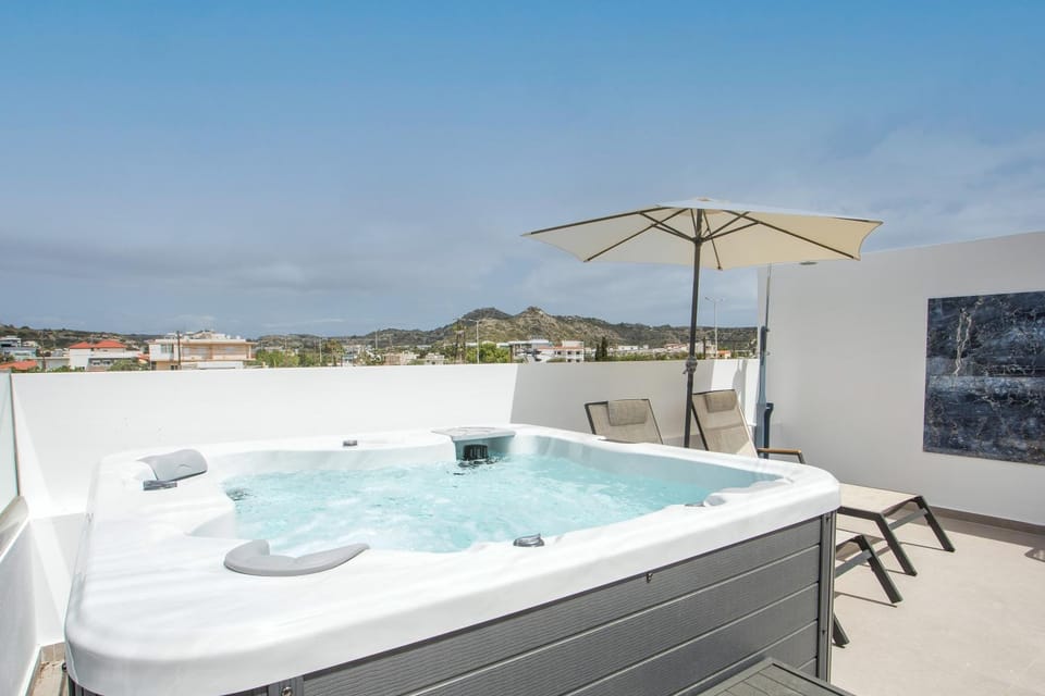 Natural landscape, Hot Tub, sunbed