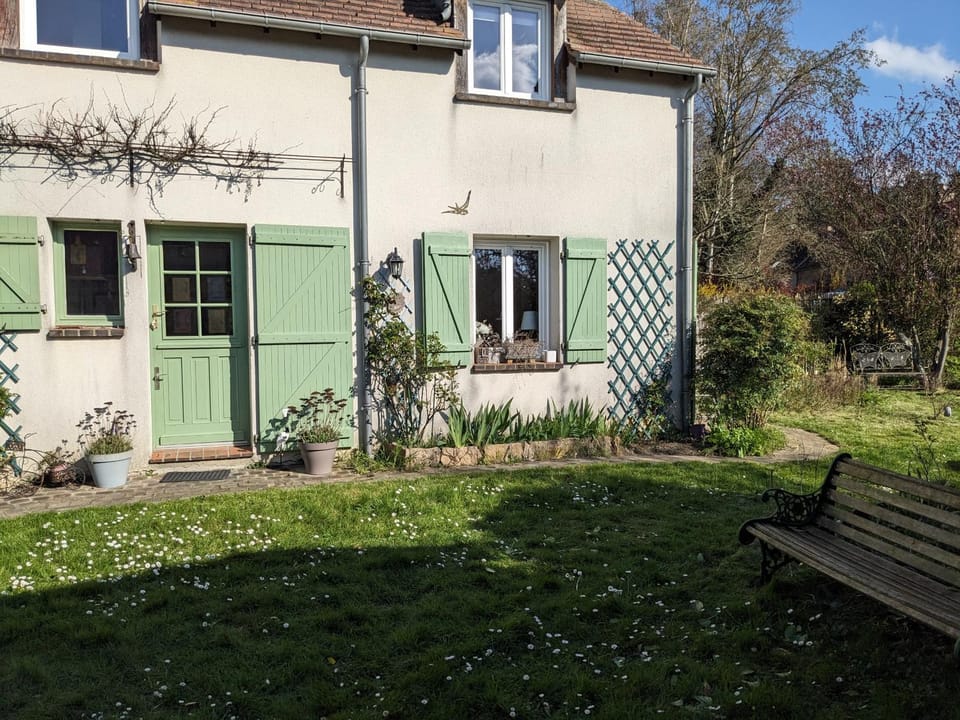 Property building, Garden