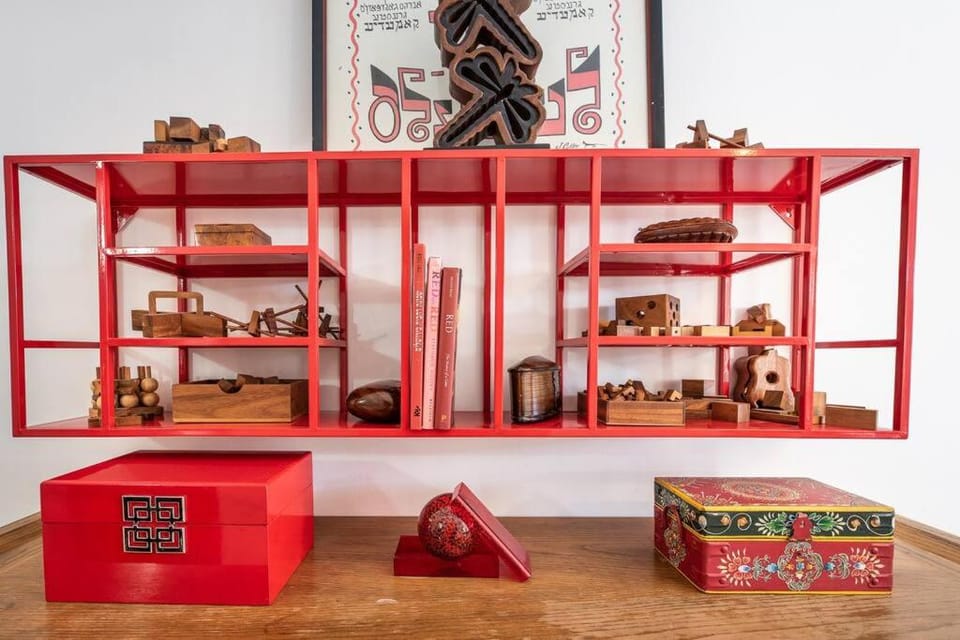 The Red @ Alkalai 8 Apartment in Jerusalem
