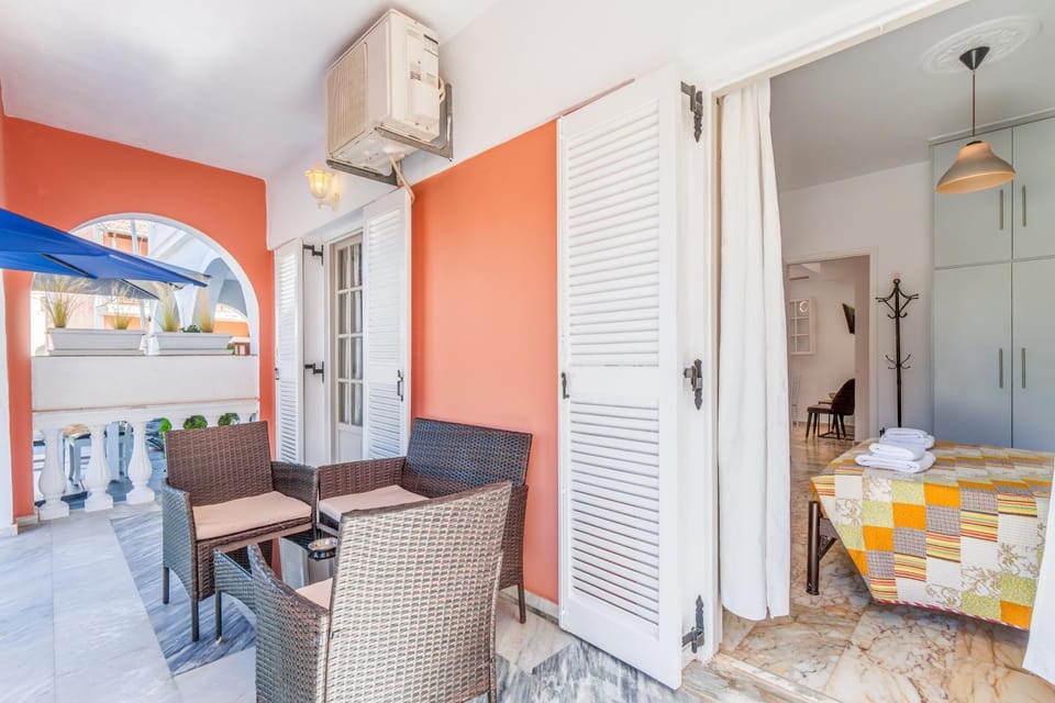 Property building, Living room
