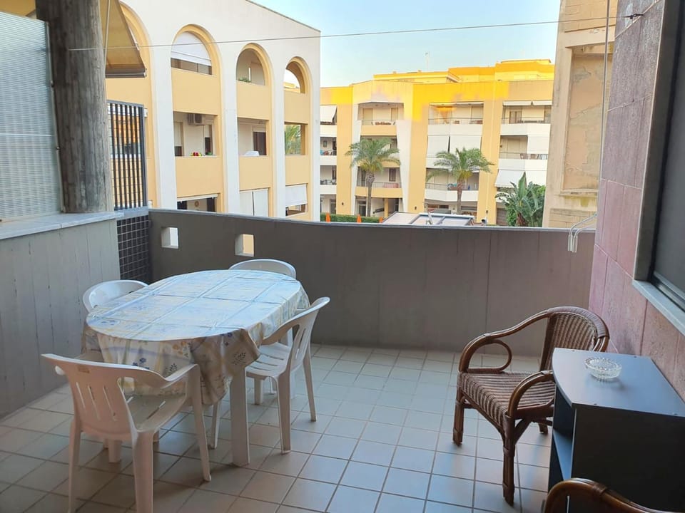 View (from property/room), Balcony/Terrace