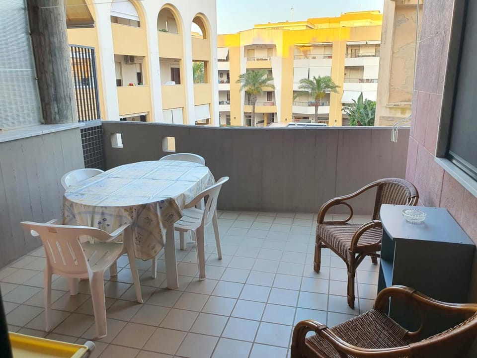 View (from property/room), Balcony/Terrace