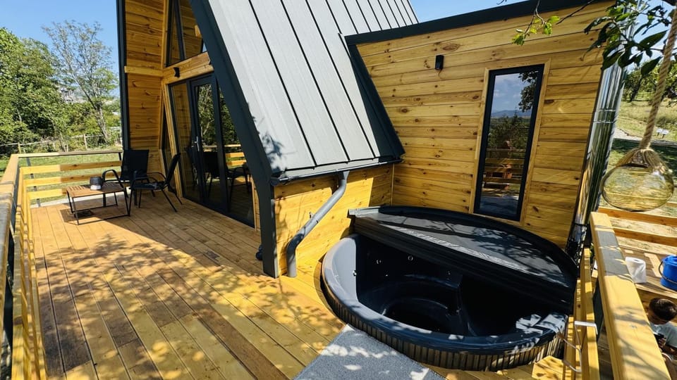 Hot Tub, Balcony/Terrace