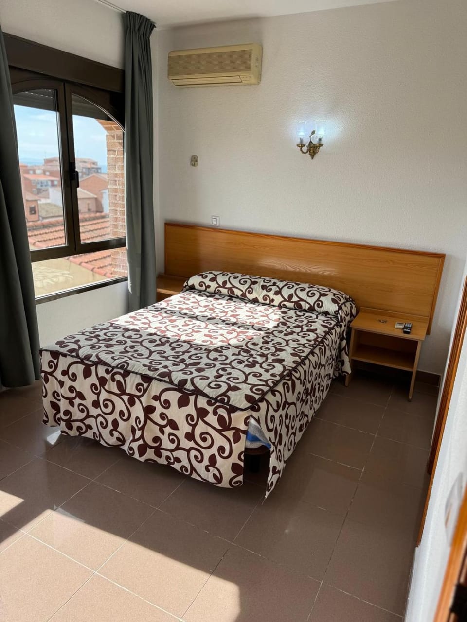 Hostal cazalegas Bed and Breakfast in Extremadura, Spain