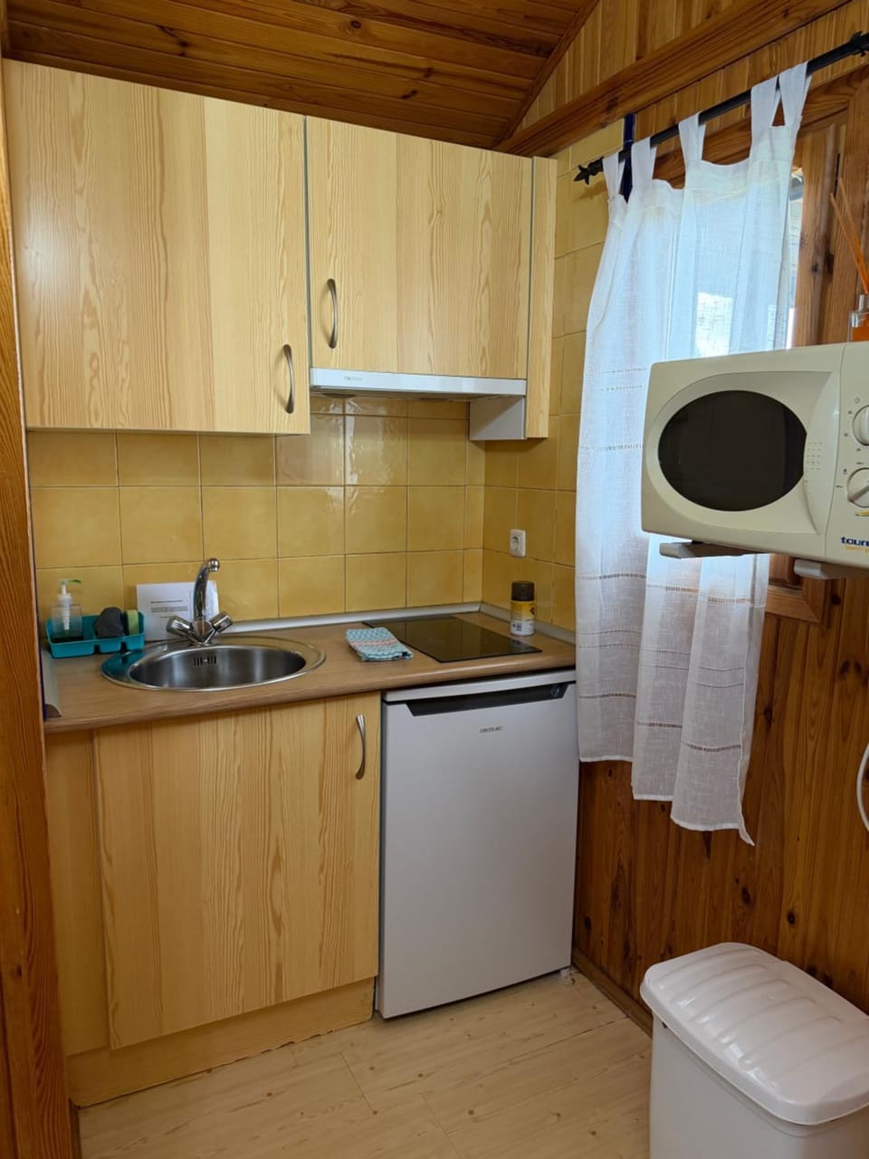 Apartamentos LA CASONA DE JARAIZ Apartment in Extremadura, Spain