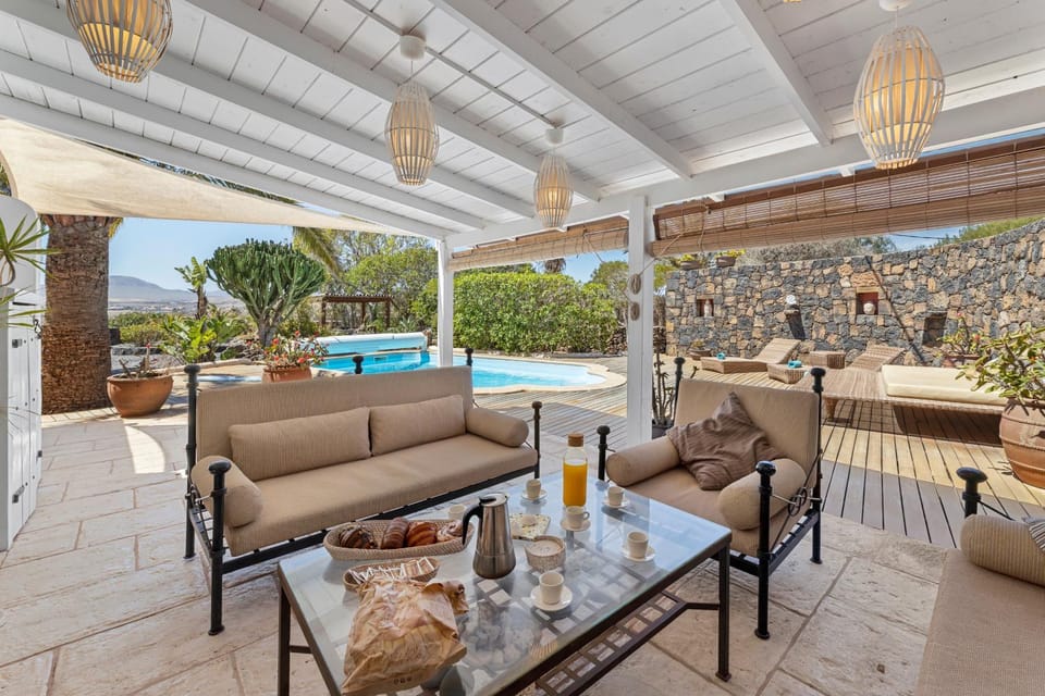 Casa Brixio - beheizter Privatpool und großer Garten Villa in Lajares