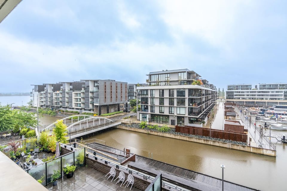Day, City view, River view