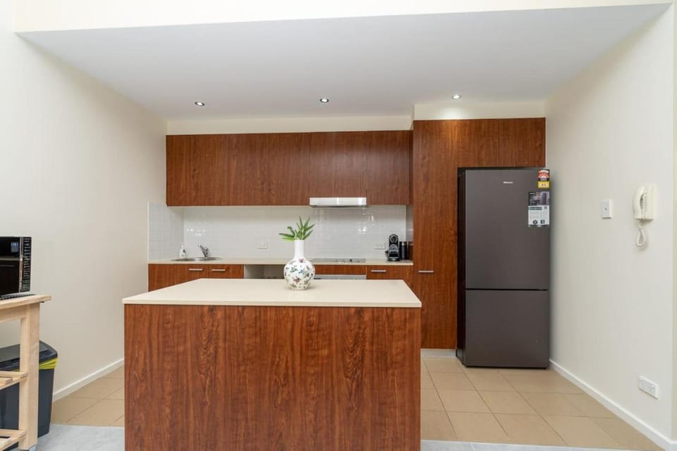 Absolutely spacious APT unit between ANU and City - Hosted by Canstay Apartment in Canberra