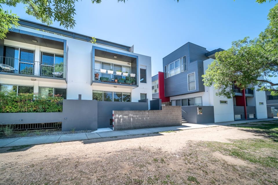 Property building, Day