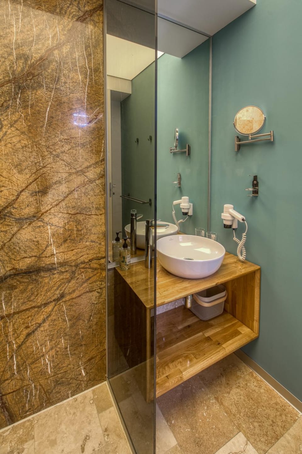 Shower, Bathroom, hair dryier, towels