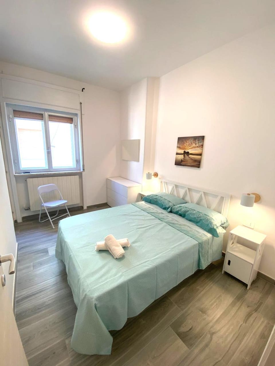 Bed, Bedroom, locker