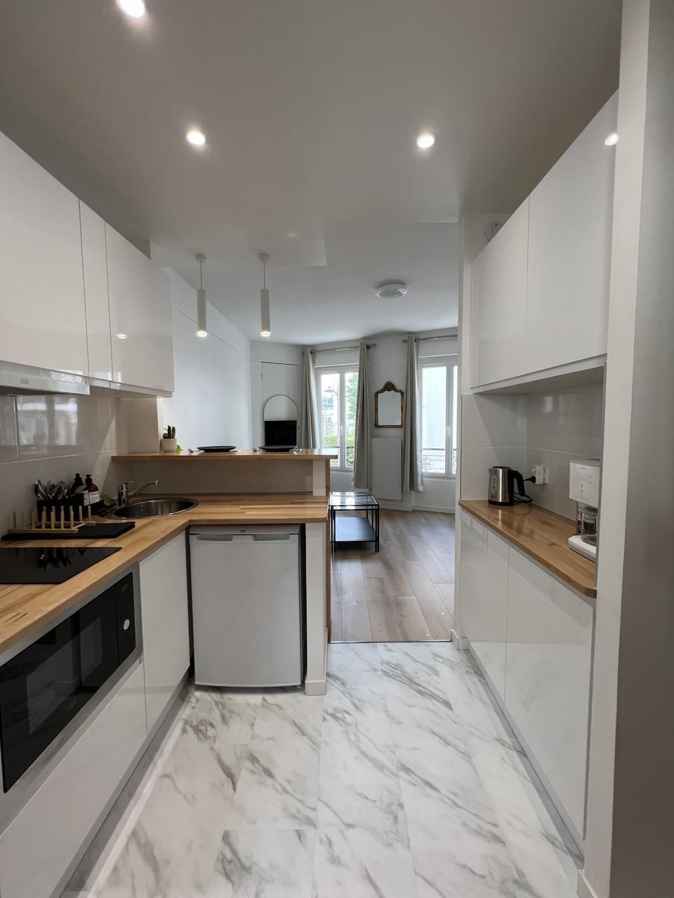Kitchen or kitchenette, kitchen, kitchen