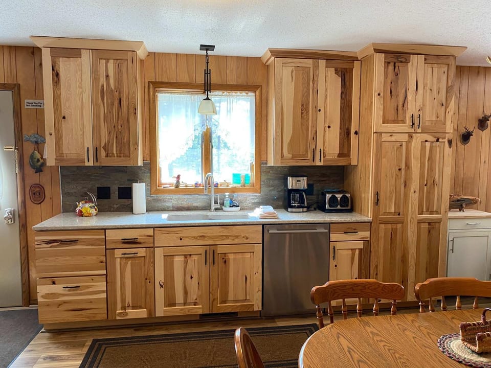 Kitchen or kitchenette, kitchen