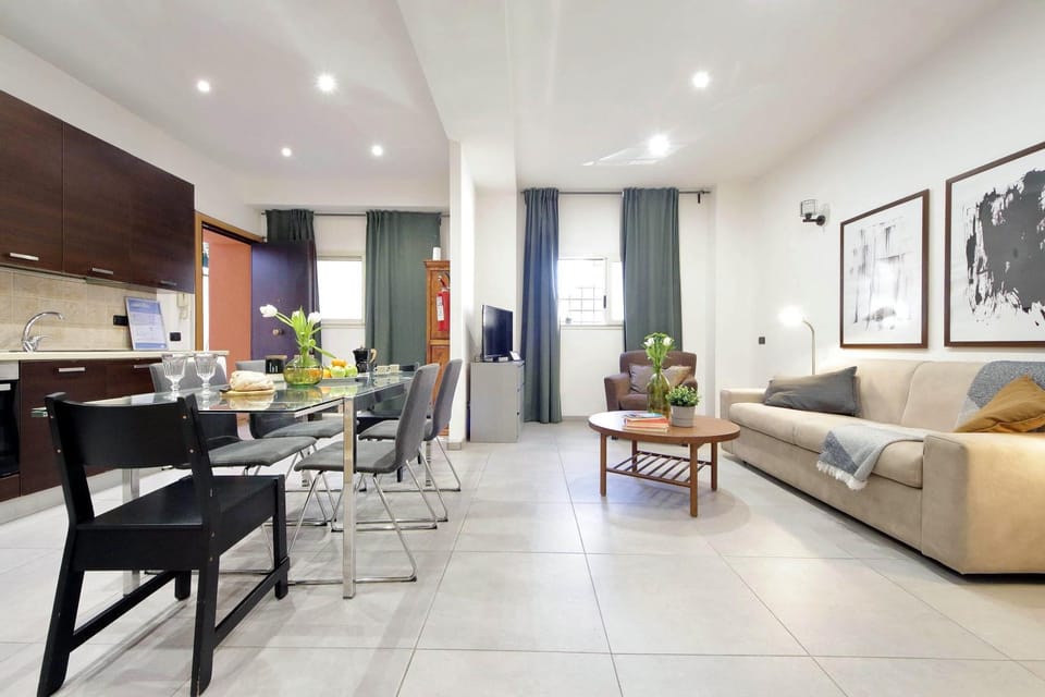Kitchen or kitchenette, Living room, Dining area