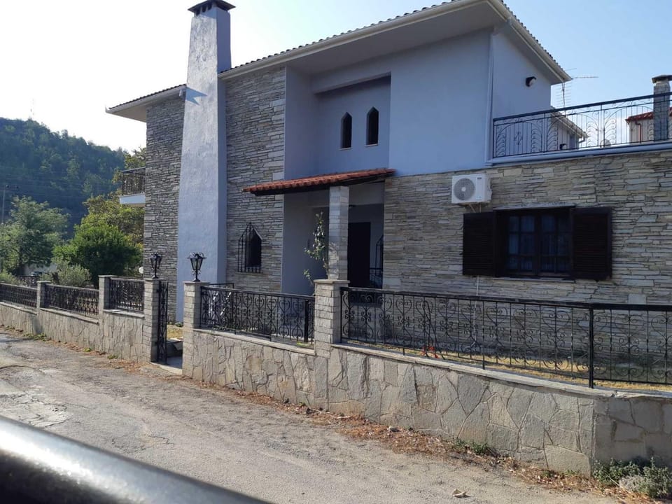 Villa Orfani House in Decentralized Administration of Macedonia and Thrace