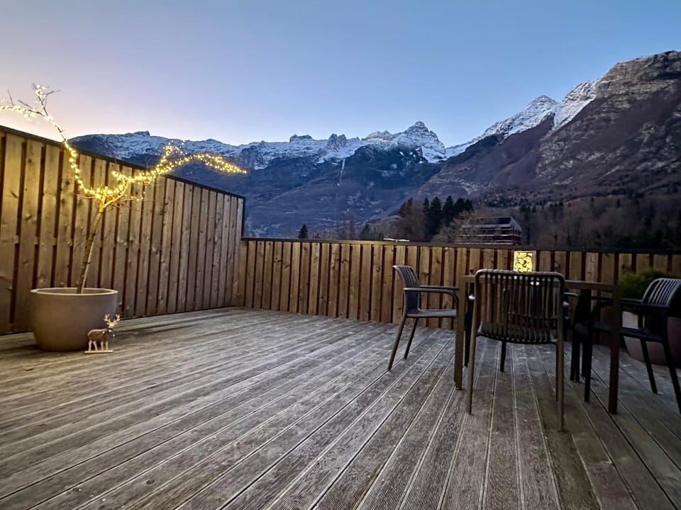 Natural landscape, View (from property/room)