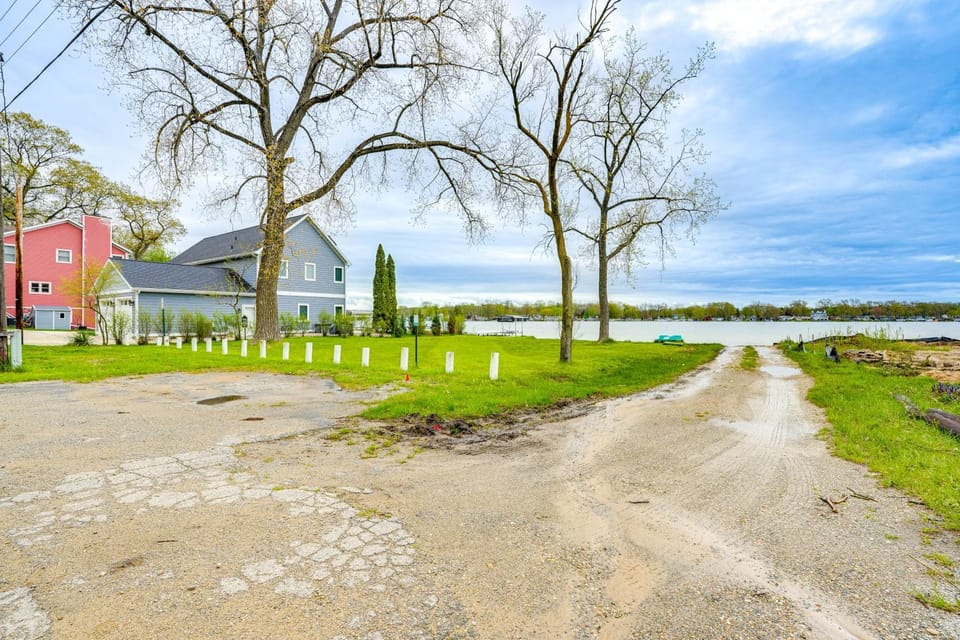 Kayak, Fish, Boat & Swim: Home Near Lakeside Park! House in Sister Lakes
