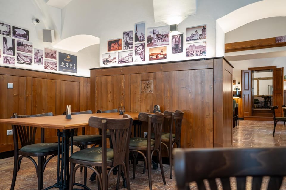 Lounge or bar