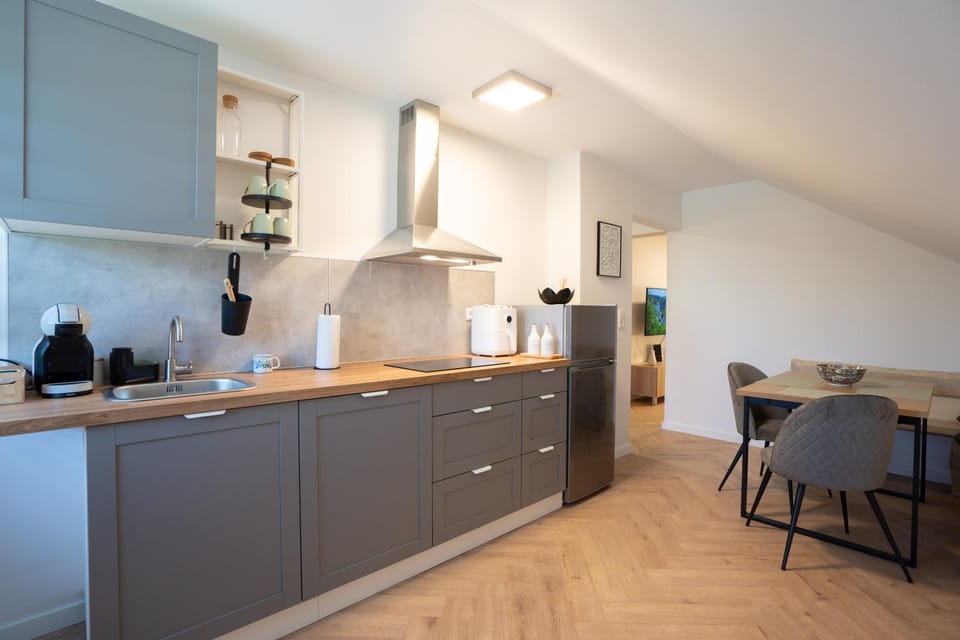 Kitchen or kitchenette, stove, kitchen
