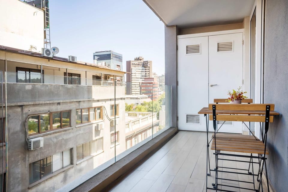 Vive el lujo urbano en Providencia Apartment in Providencia