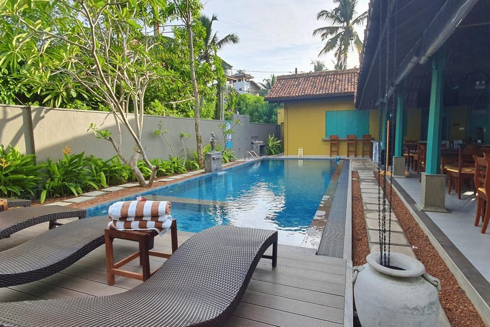 Pool view, Swimming pool, sunbed