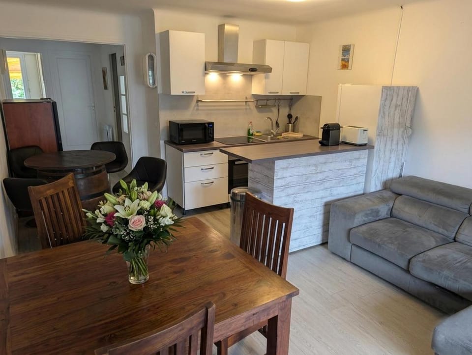 Appartement Plage & Mer Apartment in Roquebrune-Cap-Martin