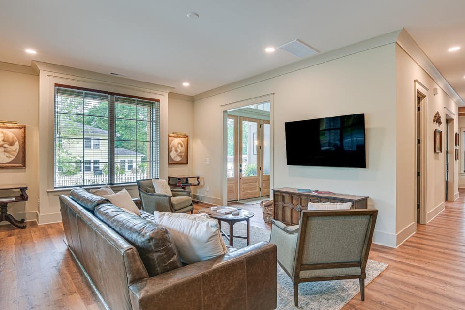 Idyllic Belmont Home Less Than 1 Mi to Historic District! House in Belmont