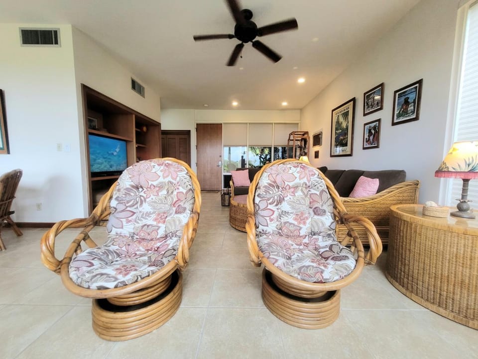 Ground Floor & ac - kbv11g2 - Sullivan Properties House in Kapalua