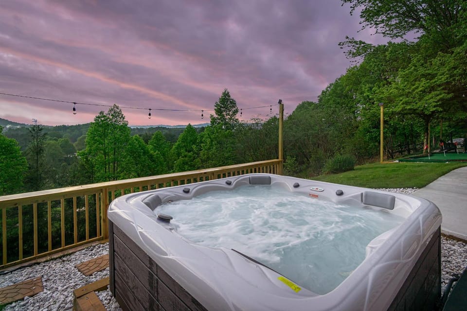 Massive Asheville Compound A Memorable Experience House in Buncombe County