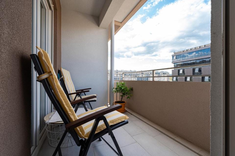 Balcony/Terrace, Balcony/Terrace