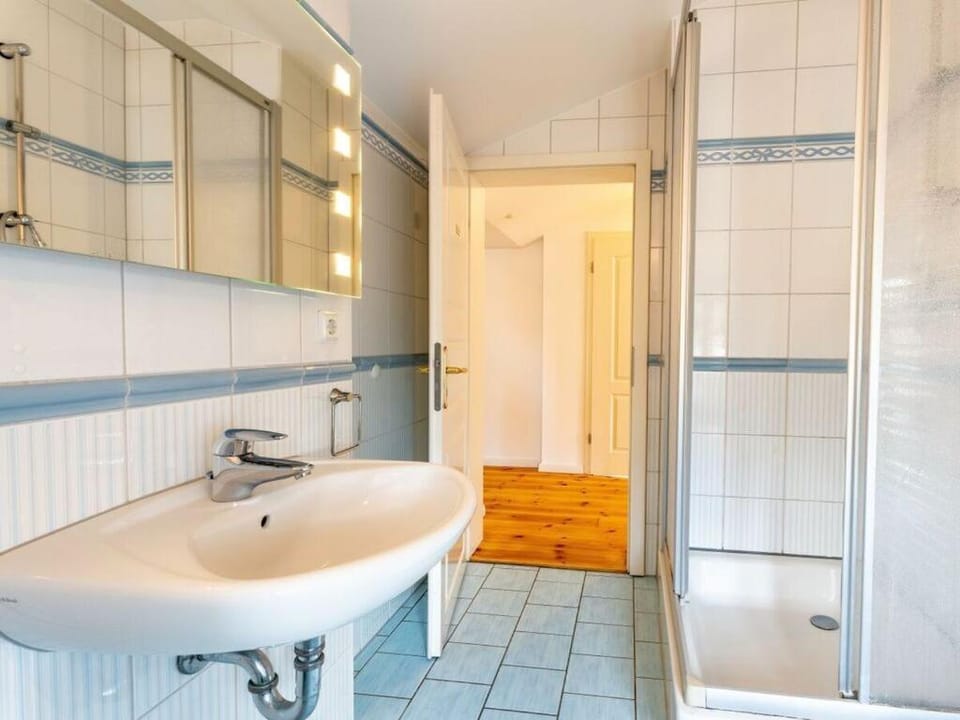 Bathroom, Other