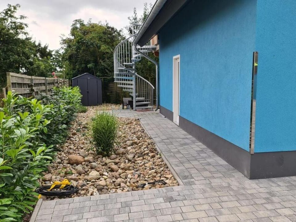 Property building, Other