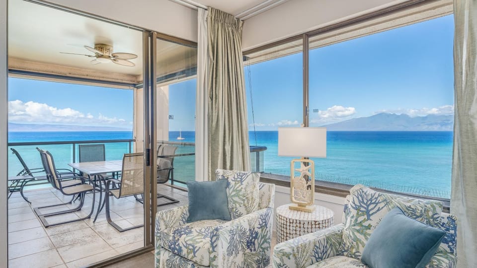 Ocean view, corner, Ac & Remodeled! sk272 House in Napili-Honokowai