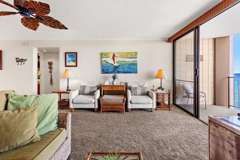 Oceanfront 1 bedroom- vi809- Sullivan House in Napili-Honokowai