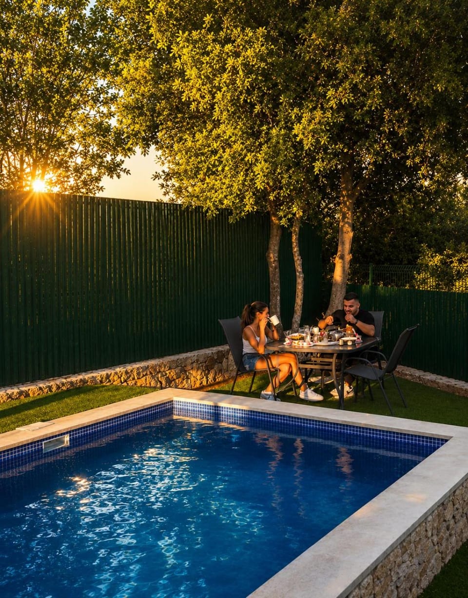 Property building, Swimming pool, Breakfast