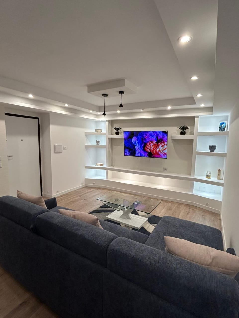 Communal lounge/ TV room, TV and multimedia, Kitchen or kitchenette, Living room, Seating area