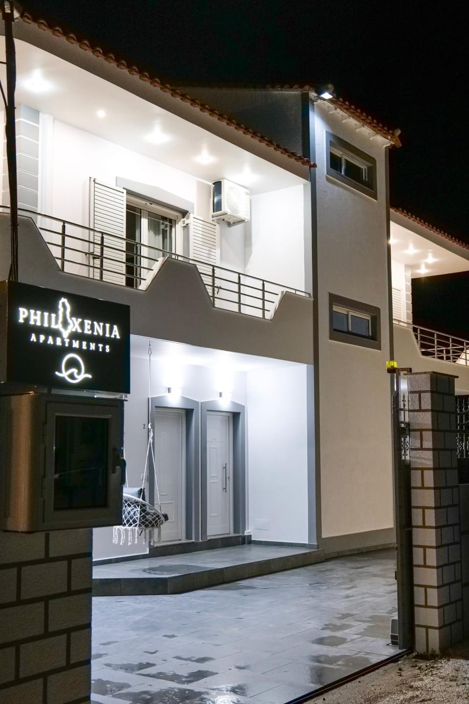 Property building, Night