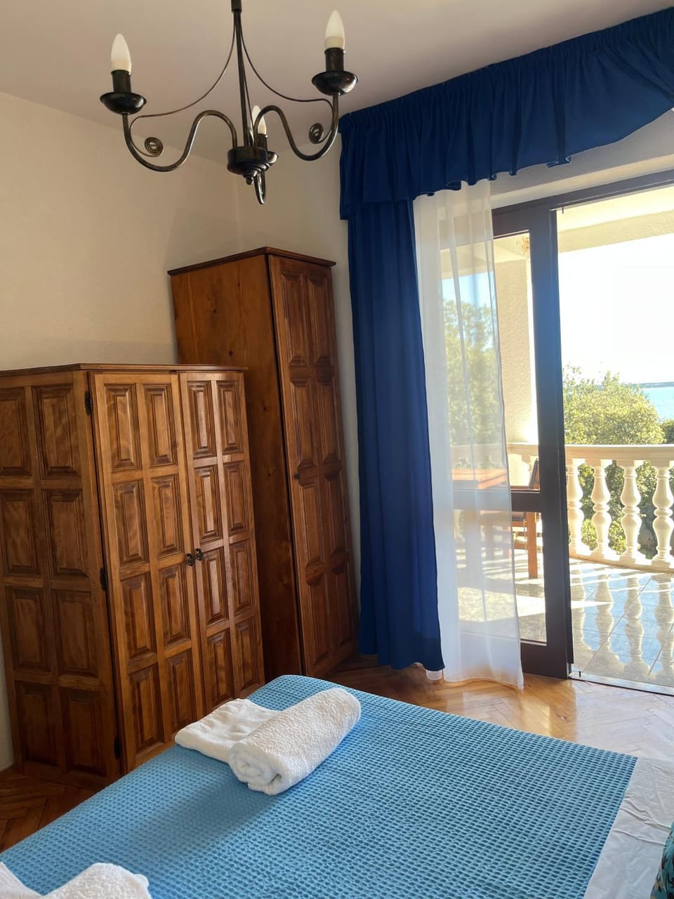 View (from property/room), Balcony/Terrace, Bedroom, wardrobe