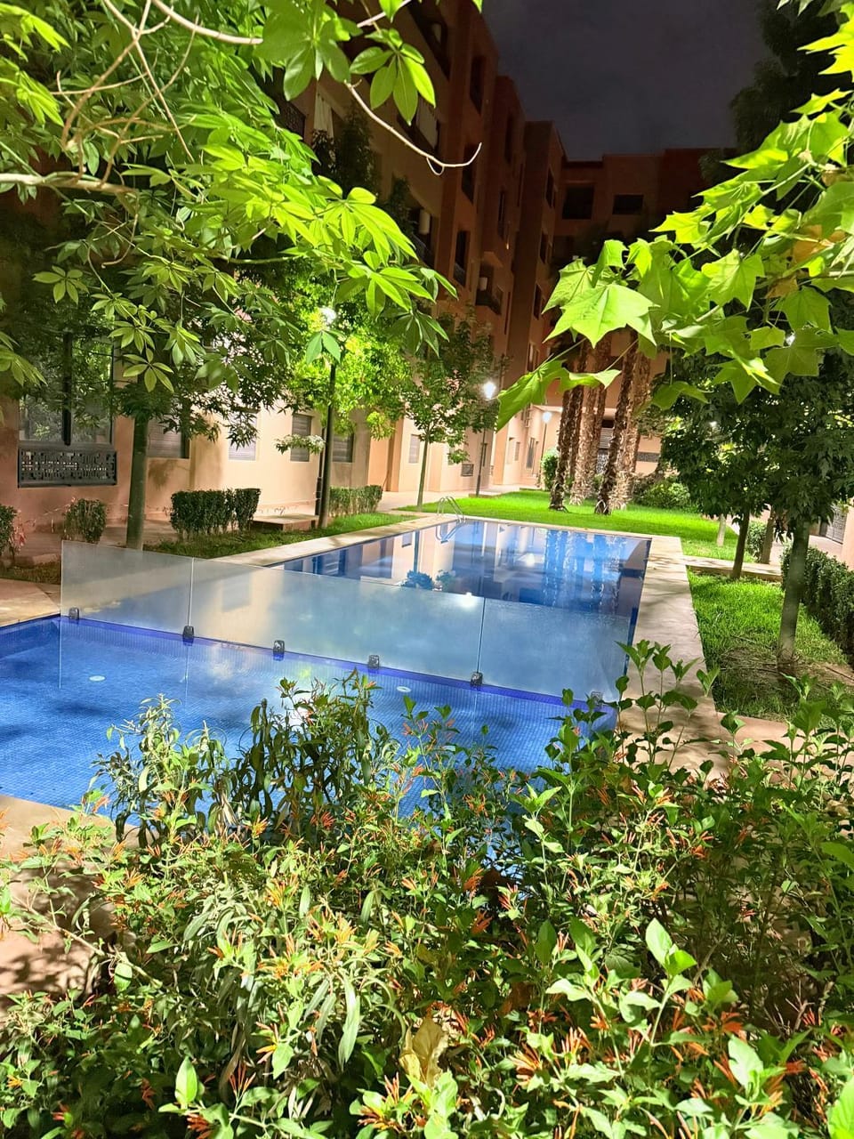 Garden, Swimming pool