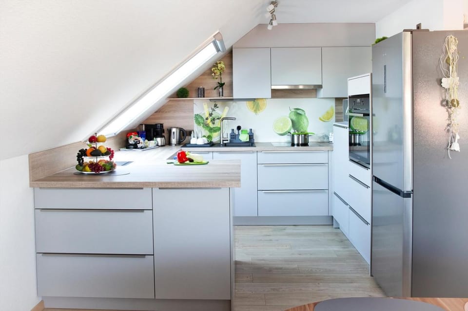 Property building, Kitchen or kitchenette, Living room