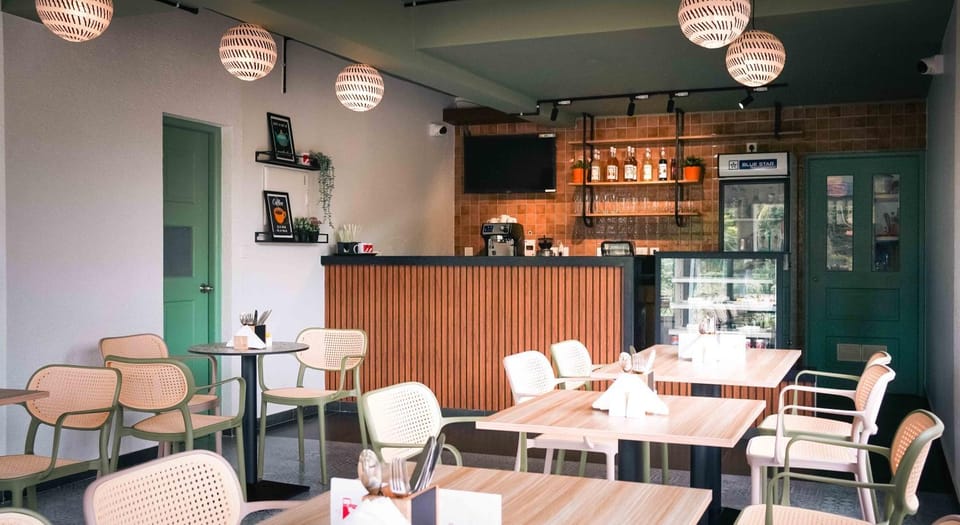 Restaurant/places to eat, Restaurant/places to eat