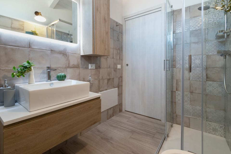 Shower, Bathroom, towels