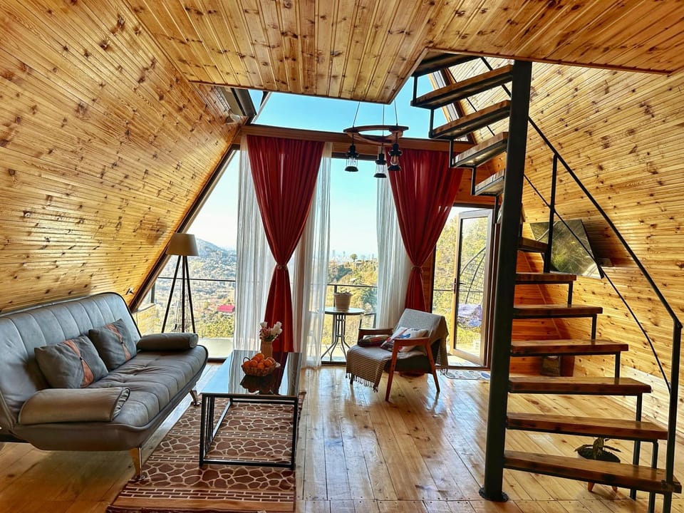 View (from property/room), Living room, Seating area