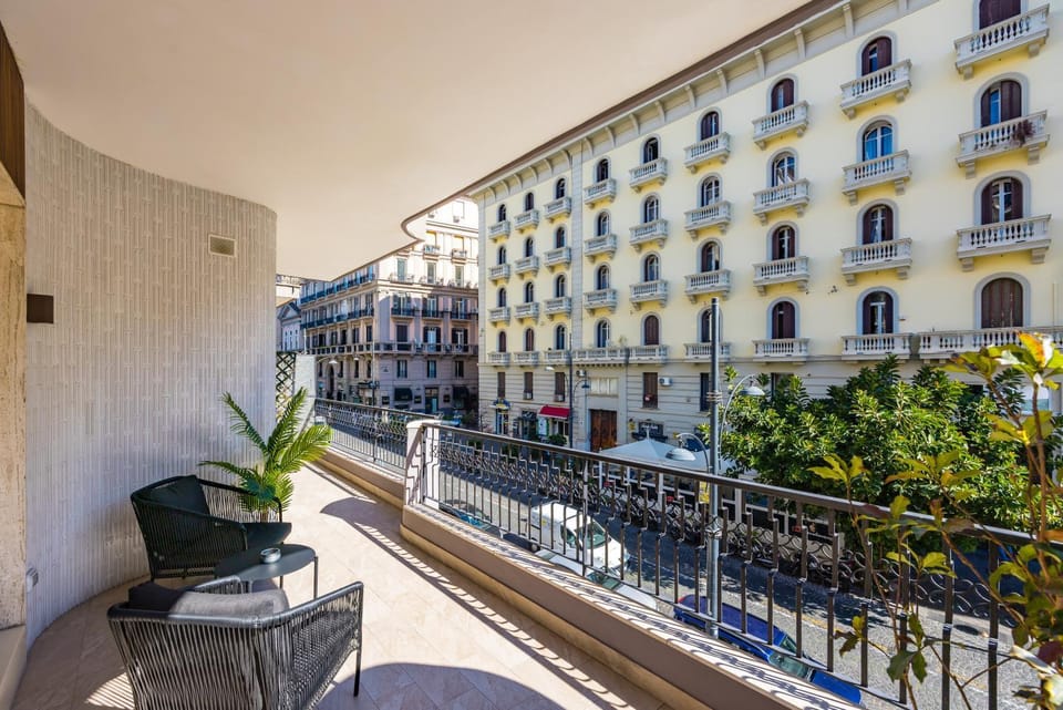 Property building, View (from property/room), Balcony/Terrace, City view