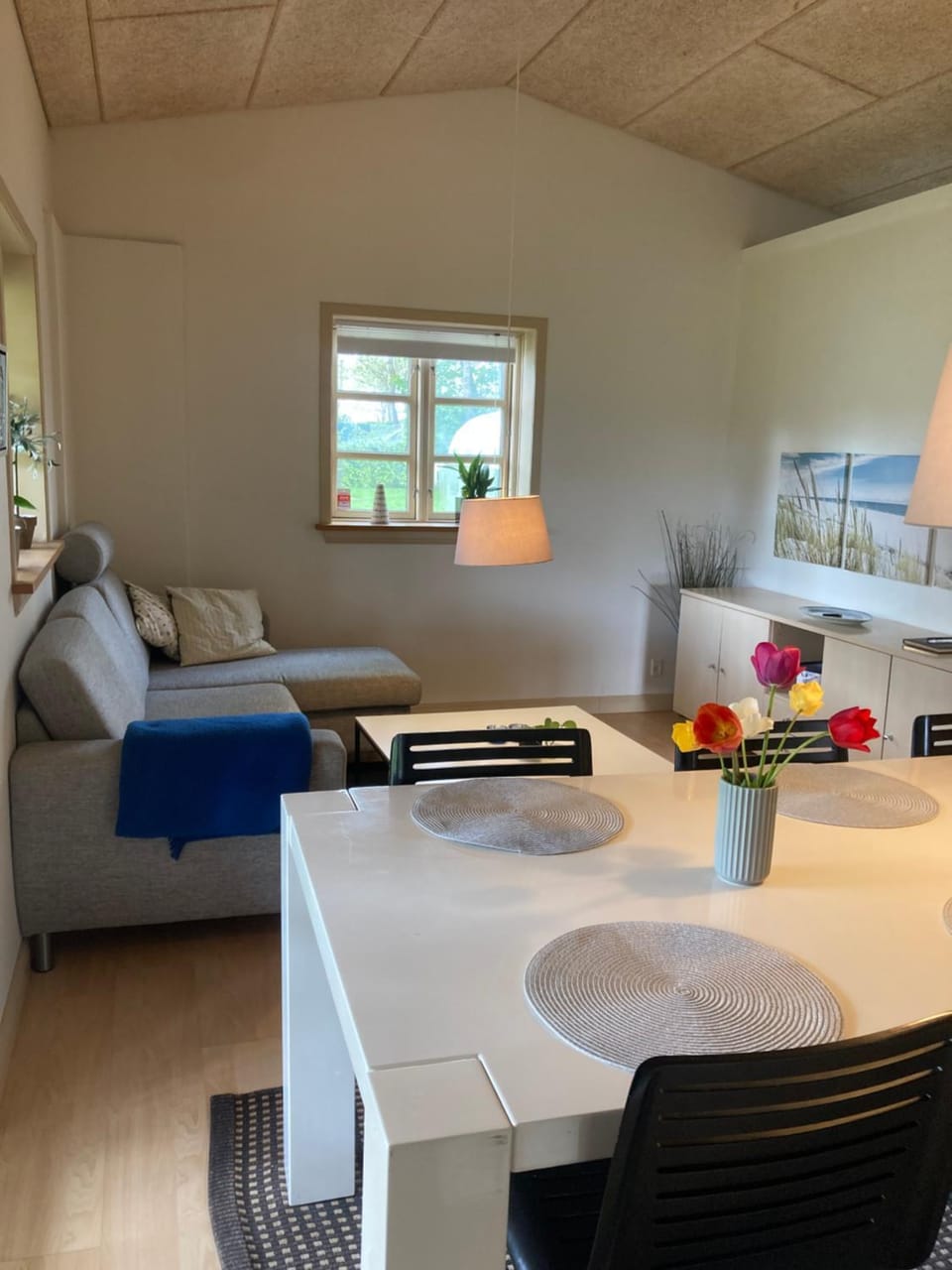 Seating area